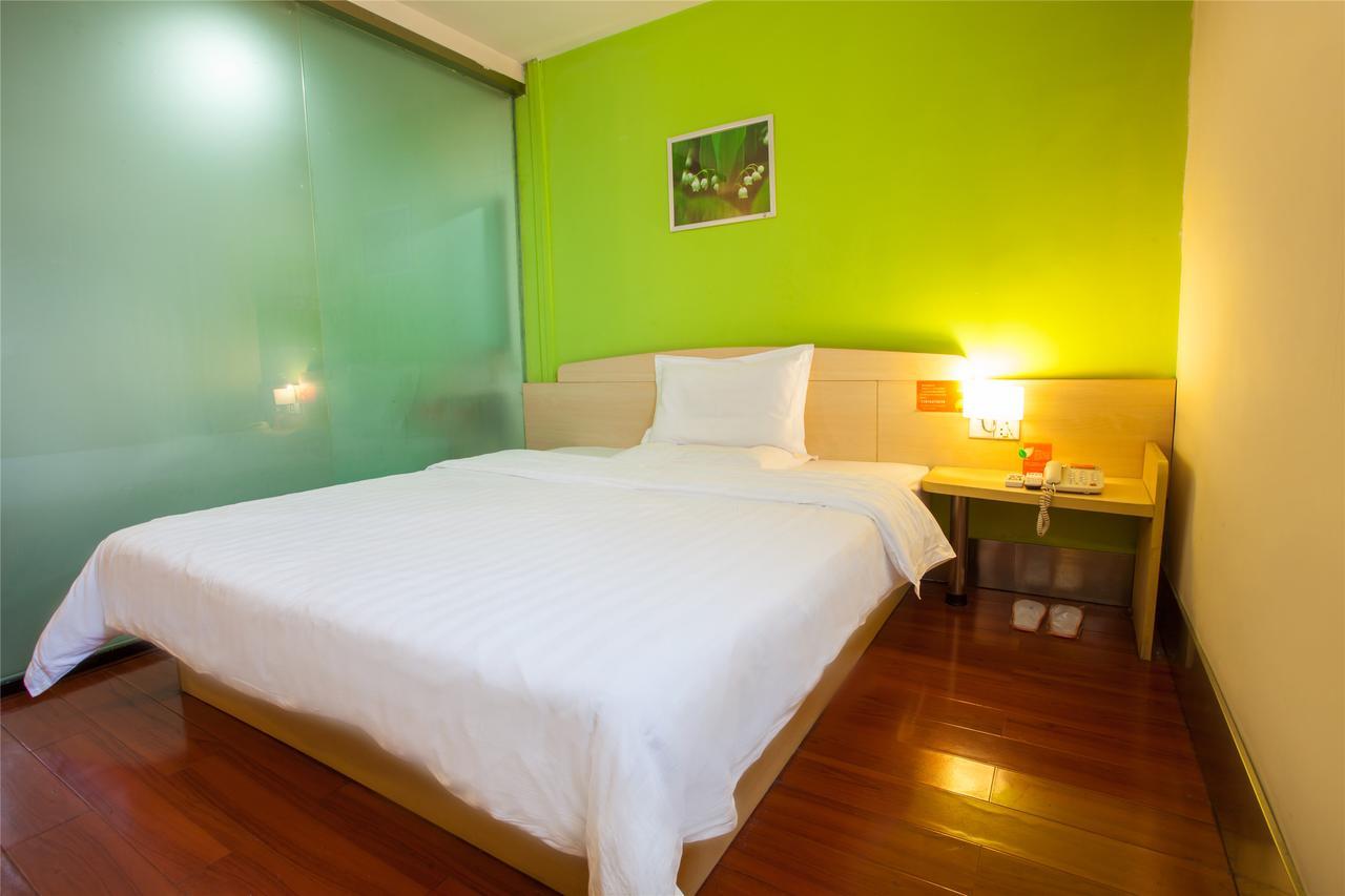 7Days Inn Shanghai Hong Mei South Road Branch Buitenkant foto
